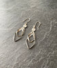 Boucles d'oreilles en argent- moderne- fabrication artisanal_Ana de Peru.