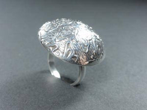 Bague en argent demi-sphère