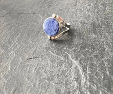 Charger l&#39;image dans la galerie, Bague en argent &quot;Azul y Negro&quot; réversible ronde.