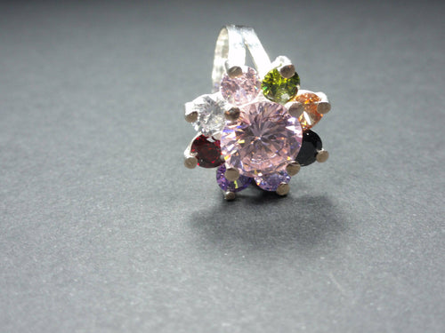 Ana de Peru - Bague fleur avec zirconium  couleur