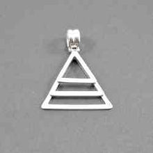 Charger l&#39;image dans la galerie, pendentif triangle- Ana de Peru